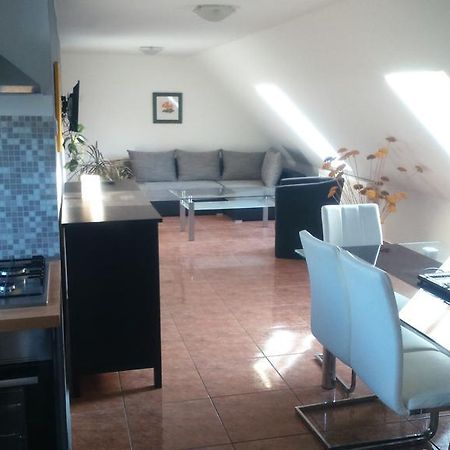 Solid Apartmans Budapeszt Pokój zdjęcie