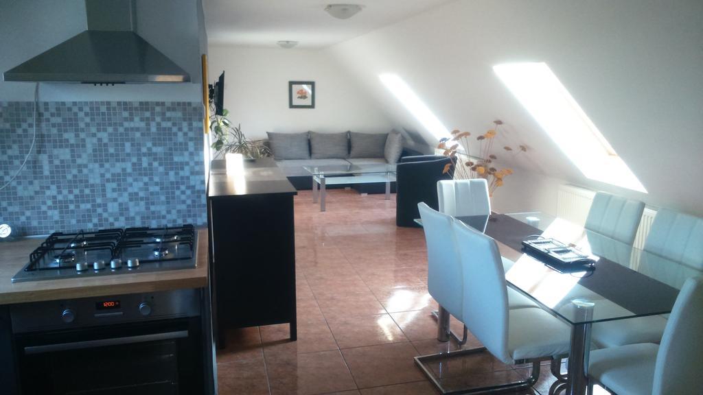 Solid Apartmans Budapeszt Pokój zdjęcie